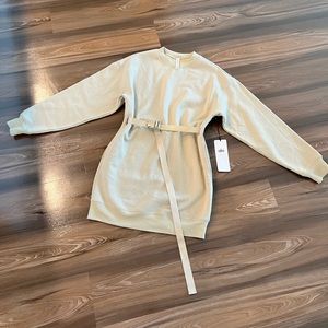 Alo yoga size XS Cityscape sweatshirt dress color California sand $102 NWT